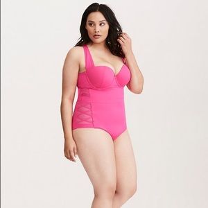 Torrid Plus Size Swimsuit 4